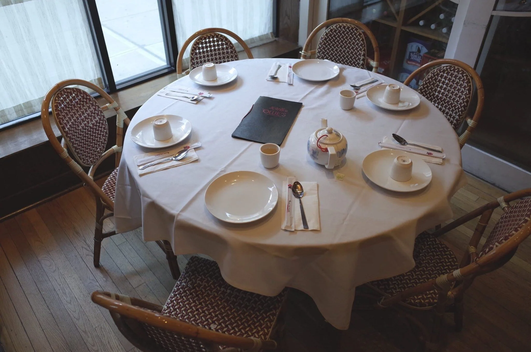 03-ollies-sichuan-round-table.jpg