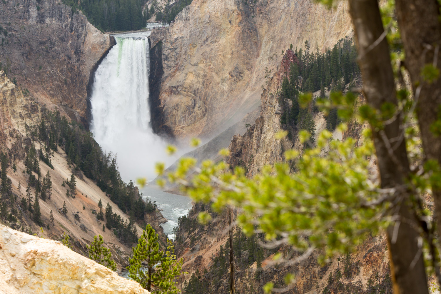 Eric Kruszewski photographs a Yellowstone waterfall for National Geographic Expeditions.
