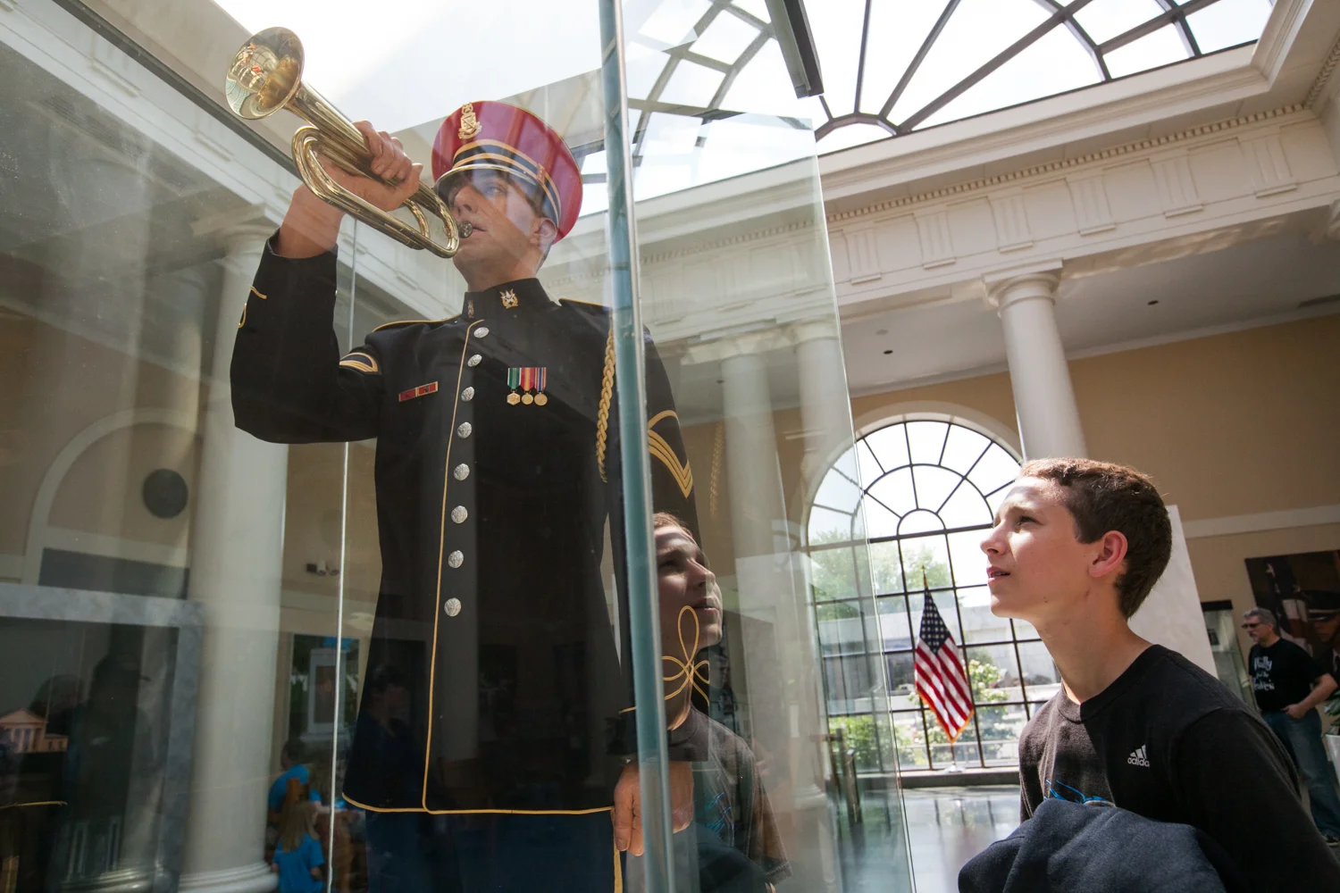 Observing a statue at Arlington National Cemetery