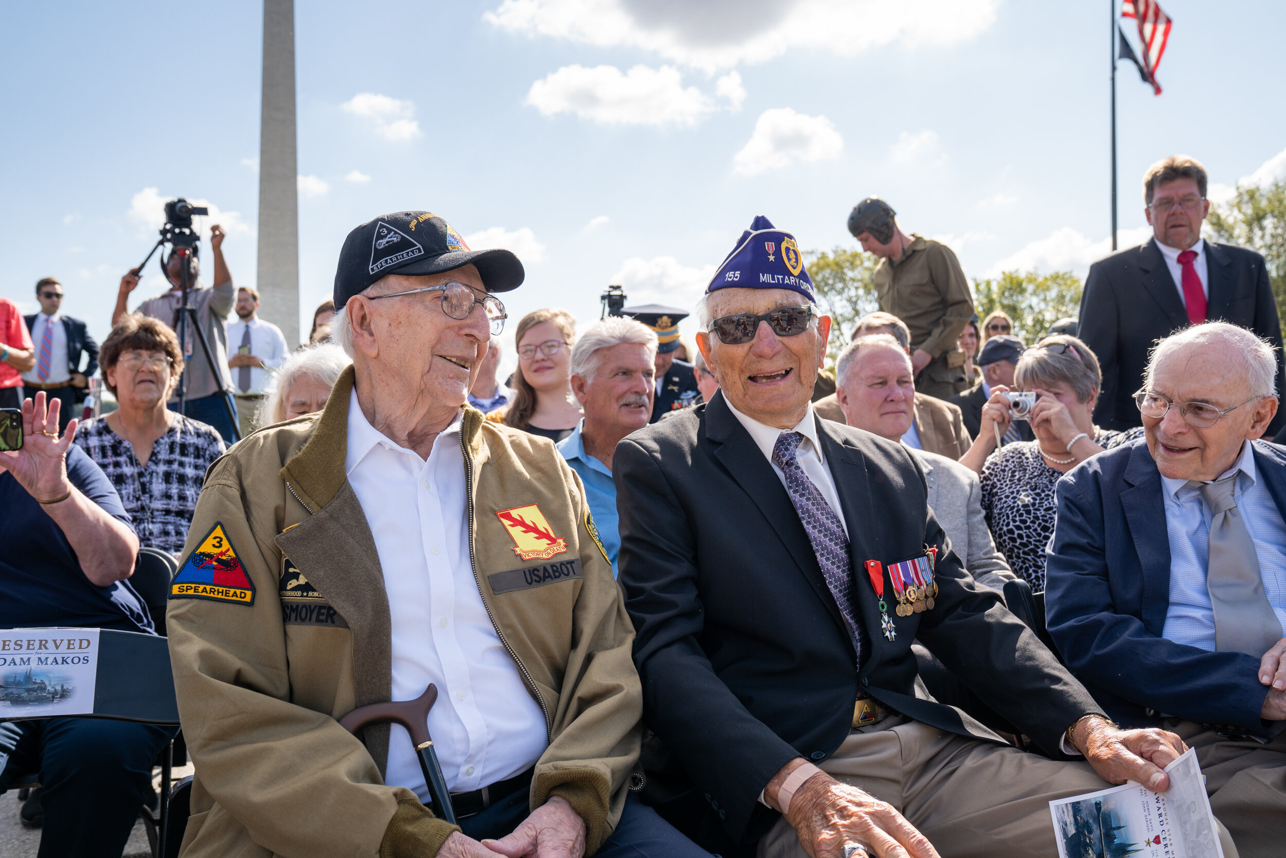 Editorial Eric Kruszewski photographs World War II veterans in Washington, D.C. for The American Legion.
