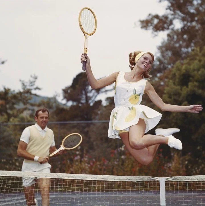 Have you signed up for the Merry Mixers Open yet? 

The evening will begin with a warm-up lead by @form01945 and assisted stretching and recovery with Ryan from @moveumental. The evening will feature the exciting Game of 105, run by @bassrivertennisc