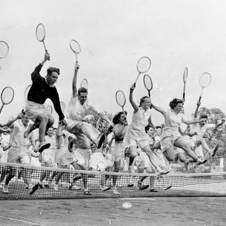 🎾 Our inaugural Merry Mixers Open is just 2 weeks away 🎾 

We are so excited to be at @bassrivertennisclub for an evening of 105-style tennis featuring a warm up from @form01945 and assisted stretching and recovery with Ryan from @moveumental. 

If