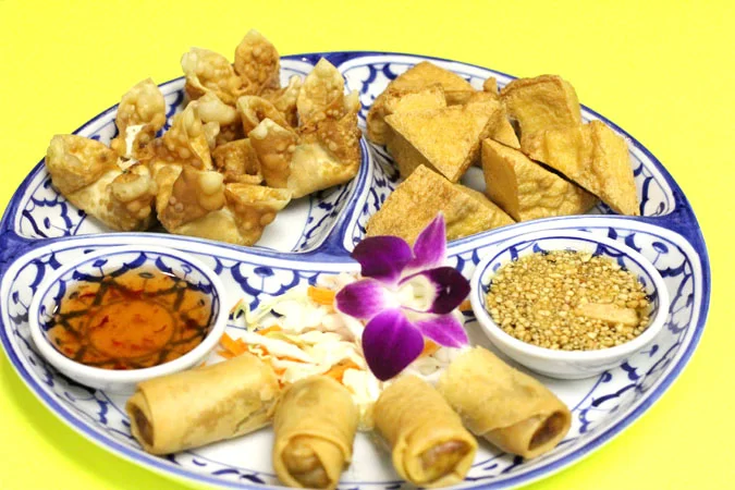 #10_AppetizerSampler_s.jpg