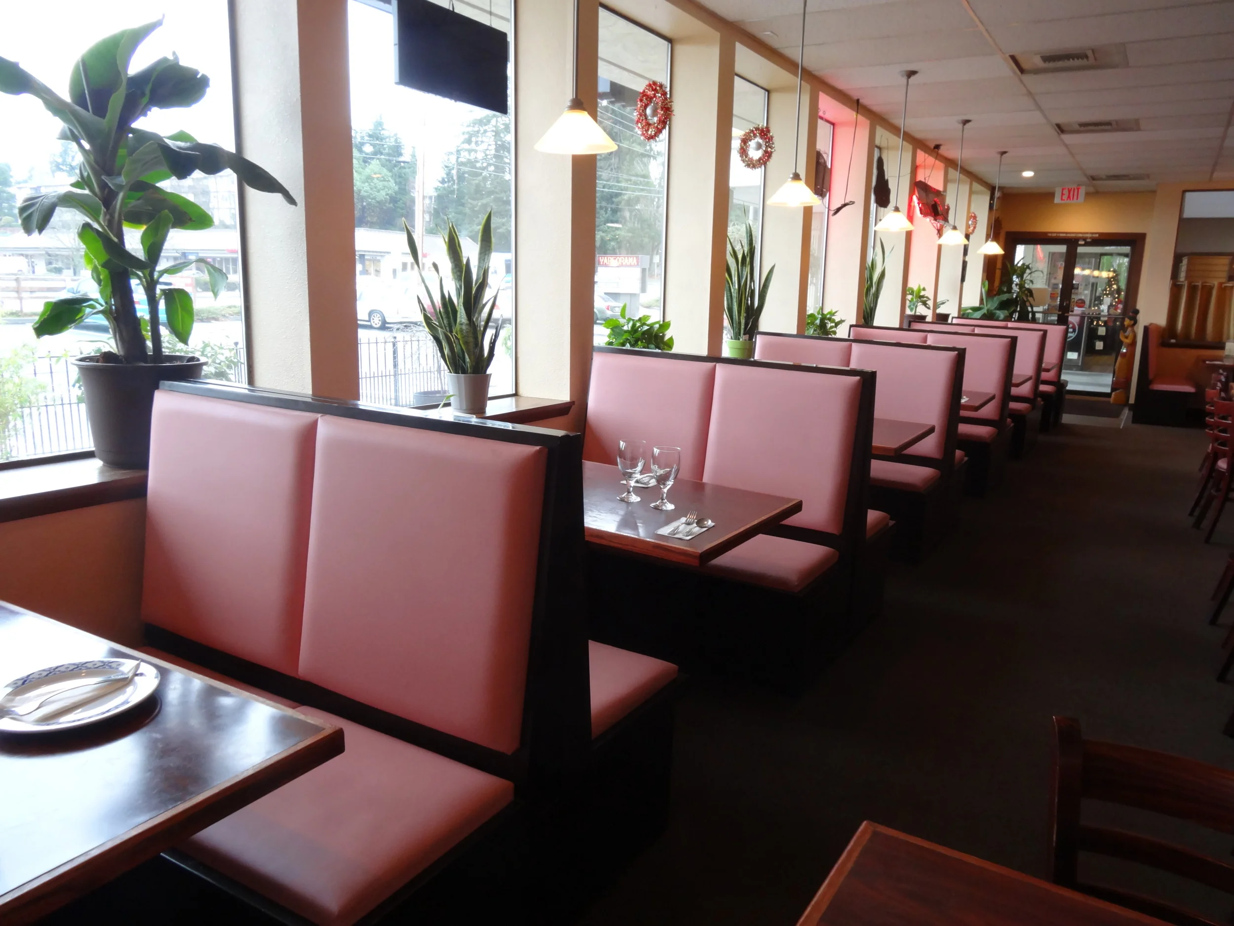 University Place Dining.JPG