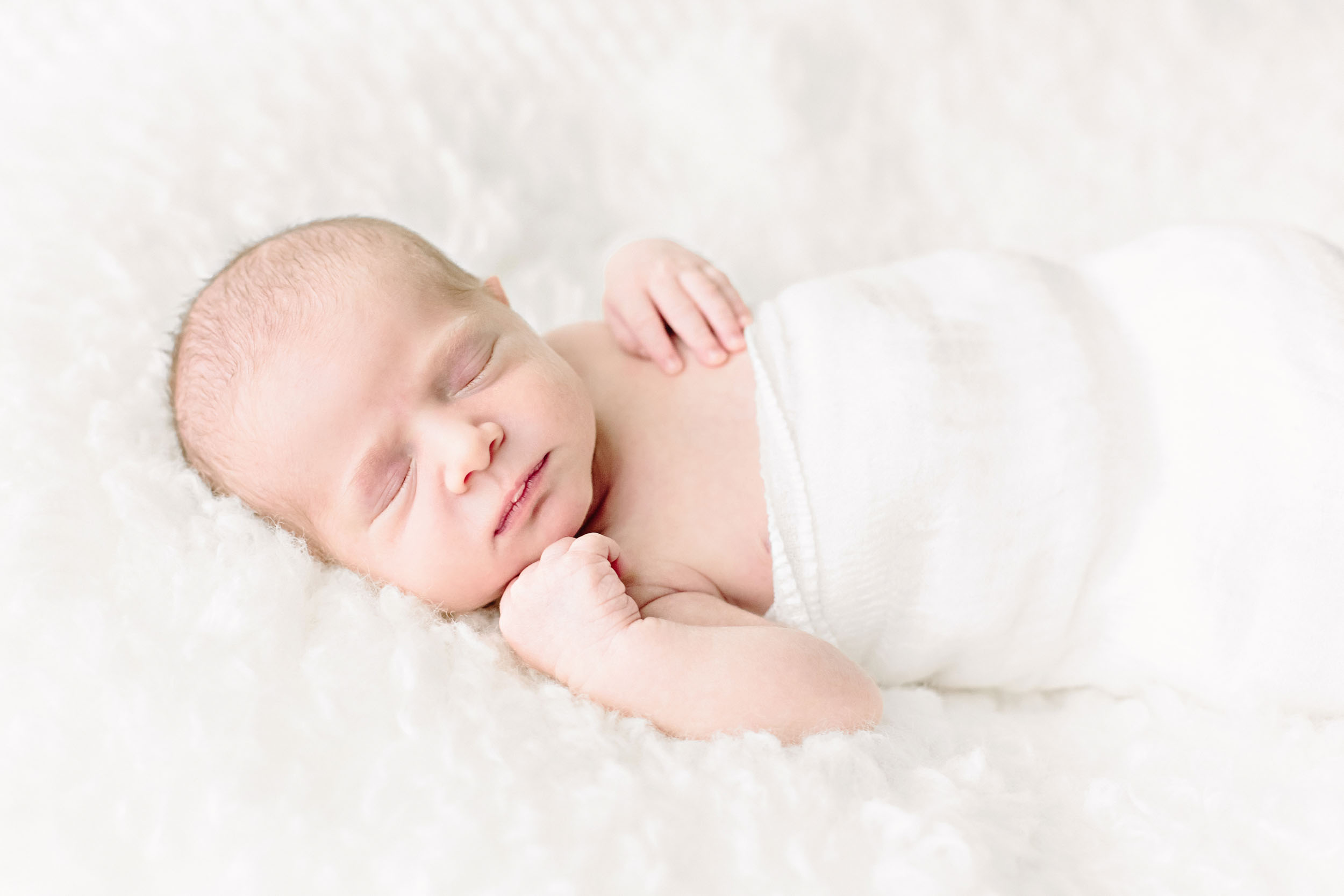 Cassie Schott Photography_Glencoe Newborn Photographer_5.jpg