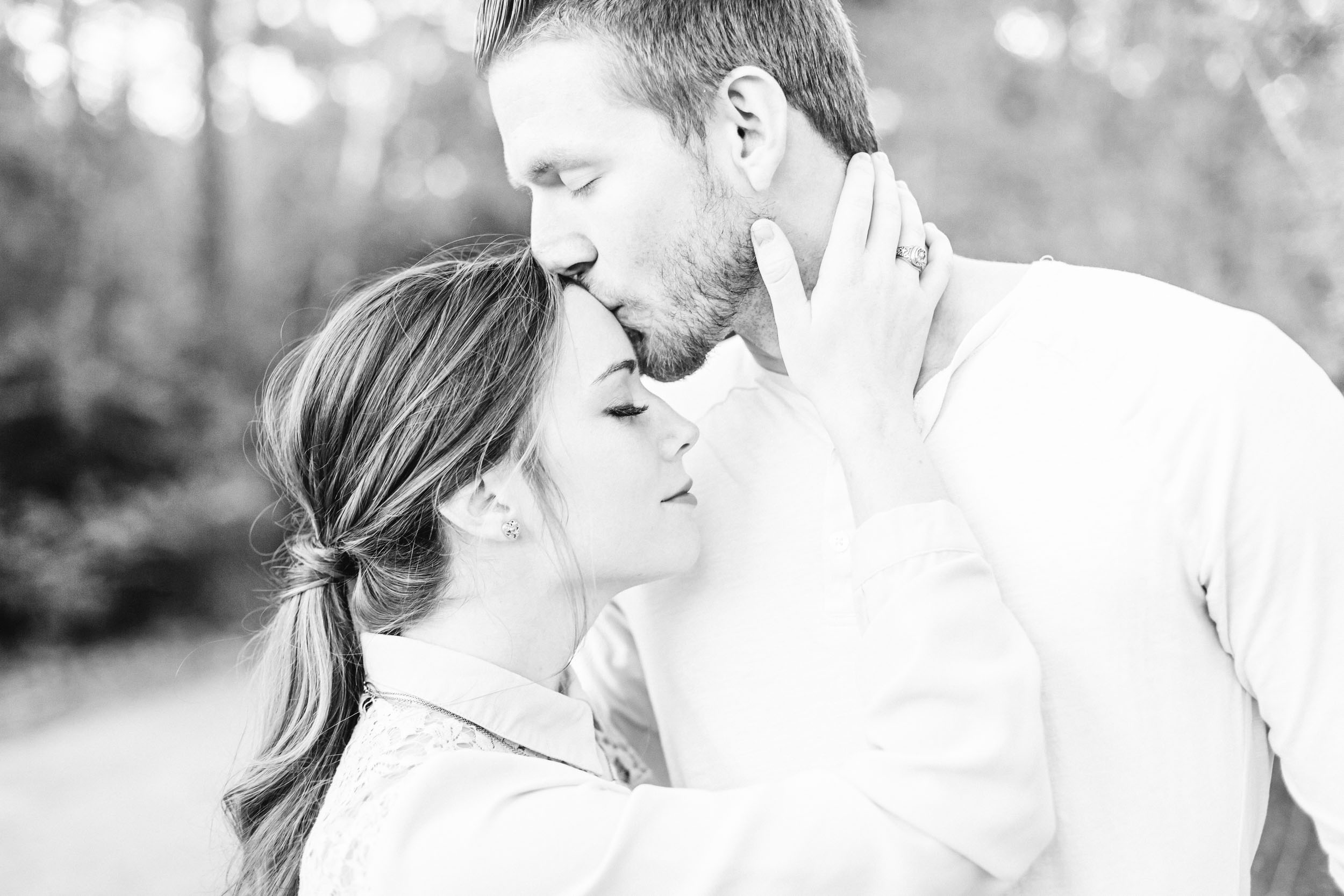 Cassie Schott Photography_Houston and Chicago Portrait Photographer_Engagement Sessions and Anniversary Sessions_5.jpg