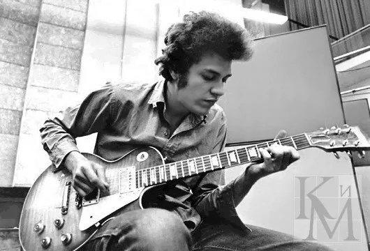 MIKE BLOOMFIELD foto.jpeg