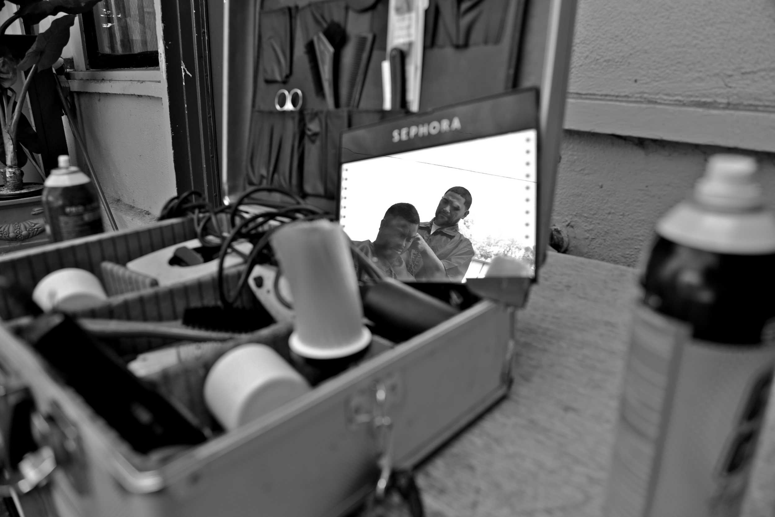 Front yard haircuts on Oakdale Ave.