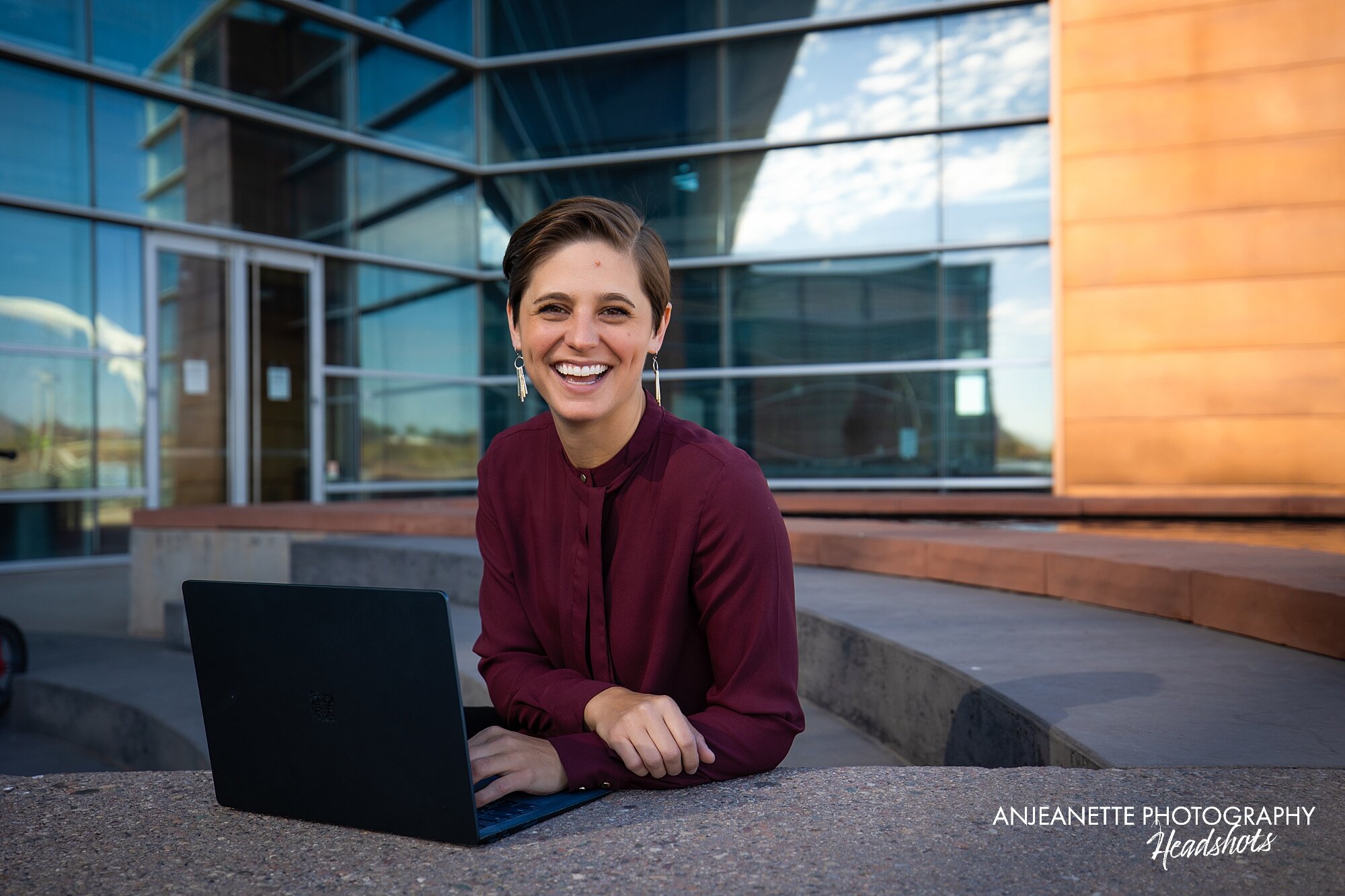 Phoenix headshots &amp; Branding portraits by Anjeanette Photography professional business photos in Arizona