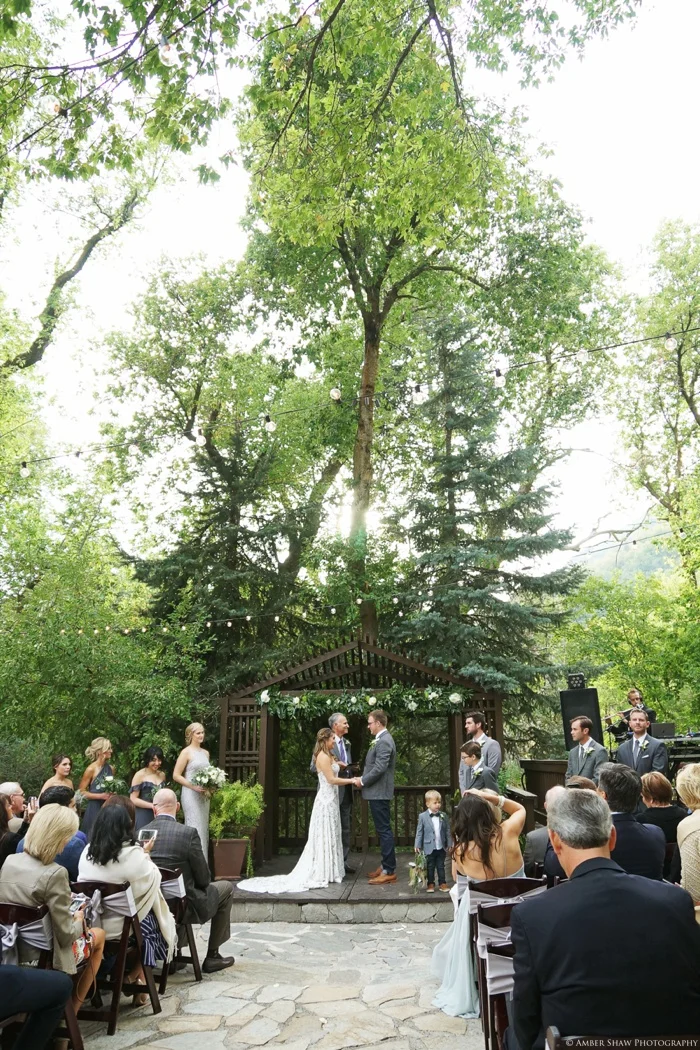 Millcreek_Inn_Utah_Wedding_Photographer_0041.jpg