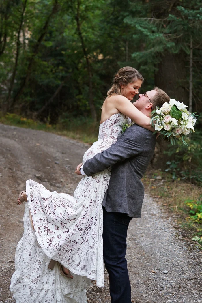 Millcreek_Inn_Utah_Wedding_Photographer_0059.jpg