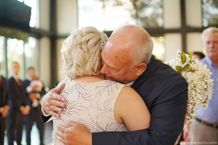 The_Falls_Trolley_Square_Utah_Wedding_Photographer_0033.jpg
