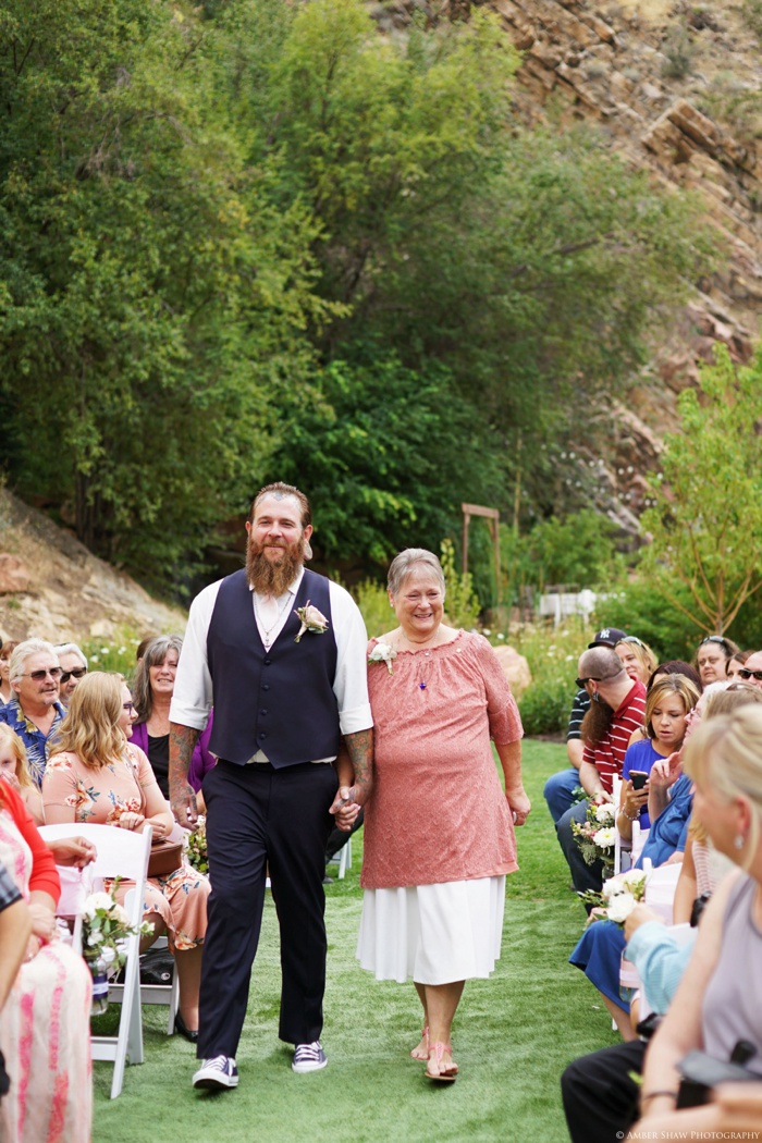 Louland_Falls_Vegan_Wedding_Utah_Photographer_0024.jpg