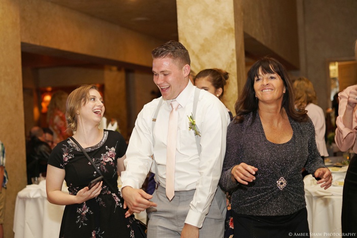 Spring_Salt_Lake_Temple_Heritage_Gardens_Wedding_Utah_Photographer_0121.jpg