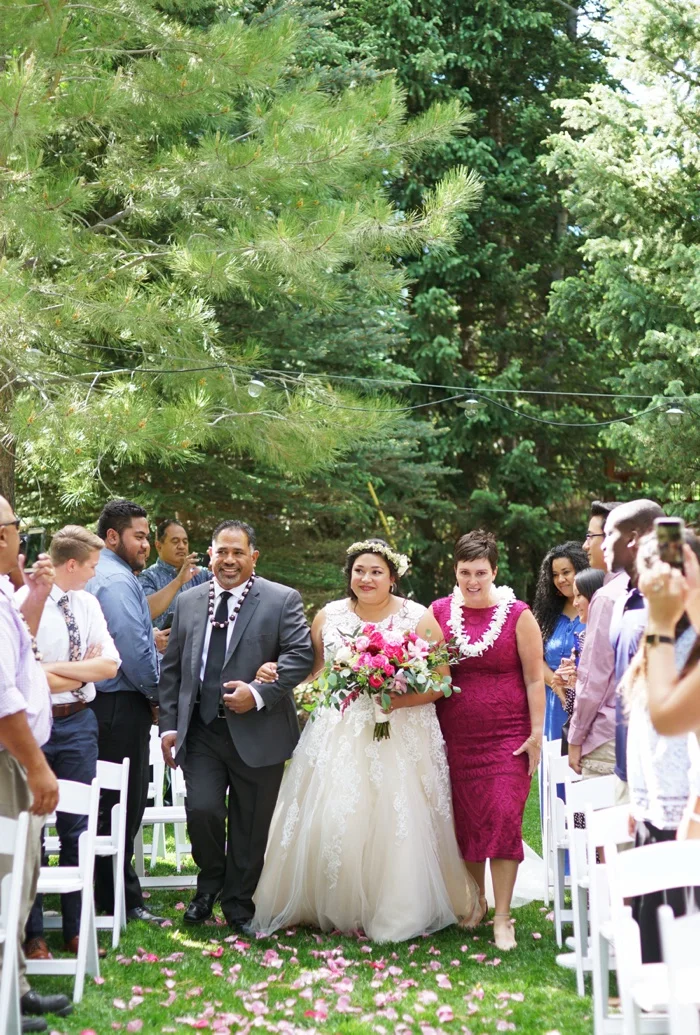 Silver_Fork_Lodge_Summer_Wedding_Utah_Photographer_0025.jpg