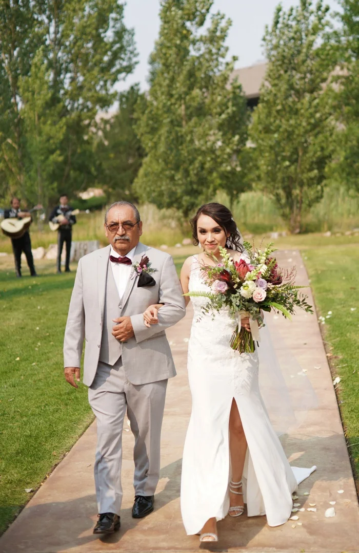 Wolf_Creek_Resort_Wedding_Utah_Photographer_0026.jpg