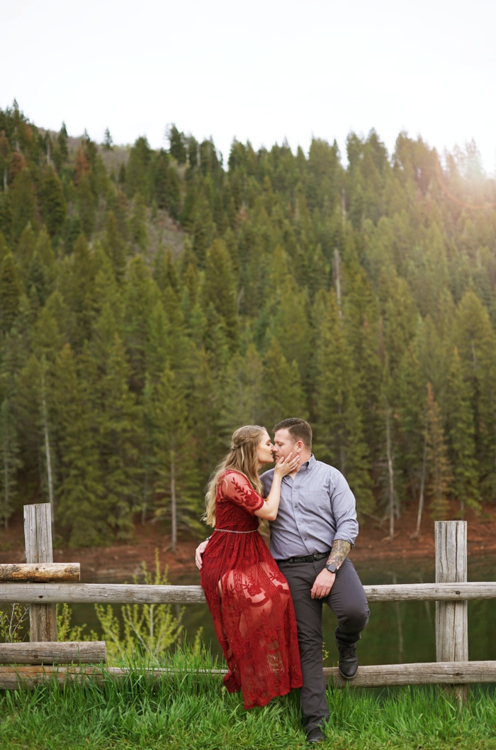 Tibblefork_Engagement_Session_Utah_Wedding_Photographer_0039.jpg