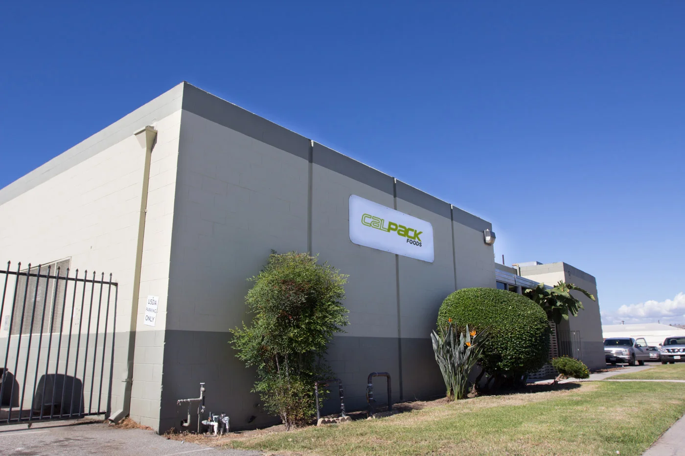 Calpack_Facility-Outside.jpg