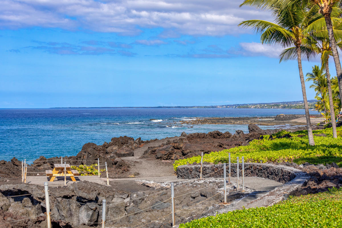 Keauhou Kona Surf and Racquet-017-23-A52A0266-MLS_Size.jpg