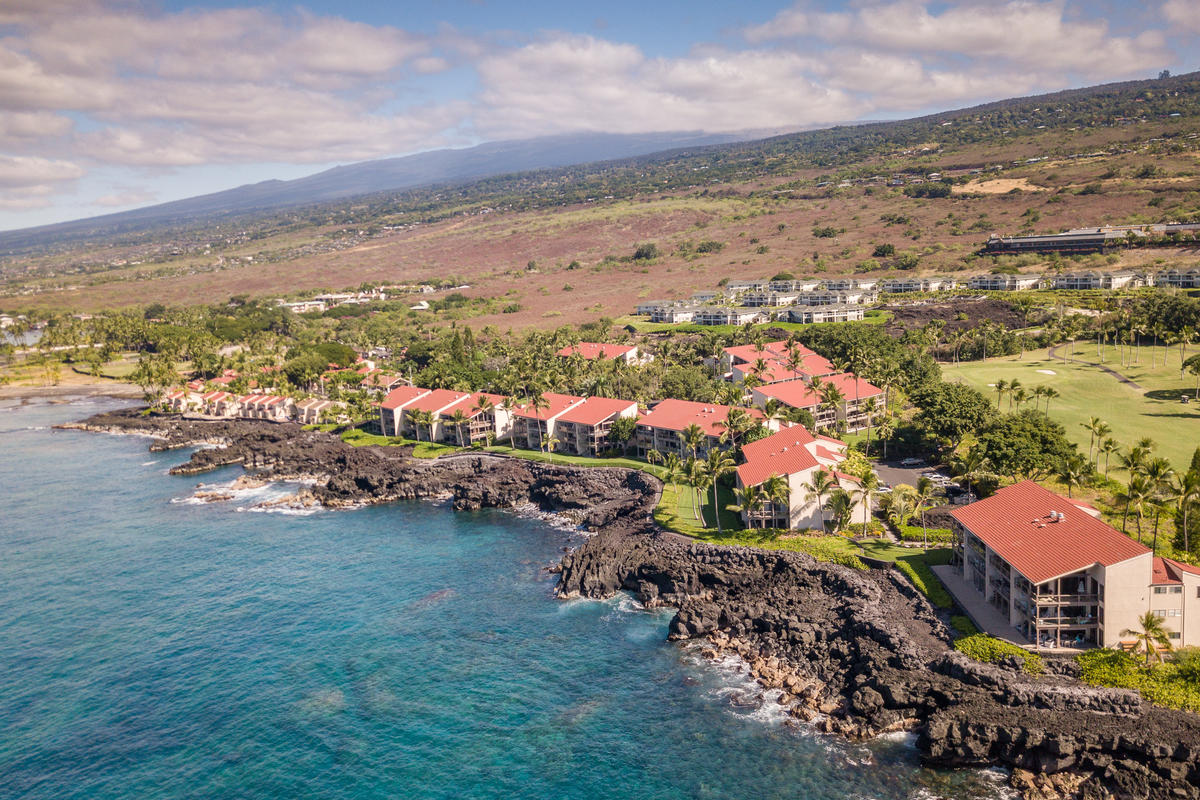 Keauhou Kona Surf and Racquet-031-29-DJI 0172-MLS_Size.jpg