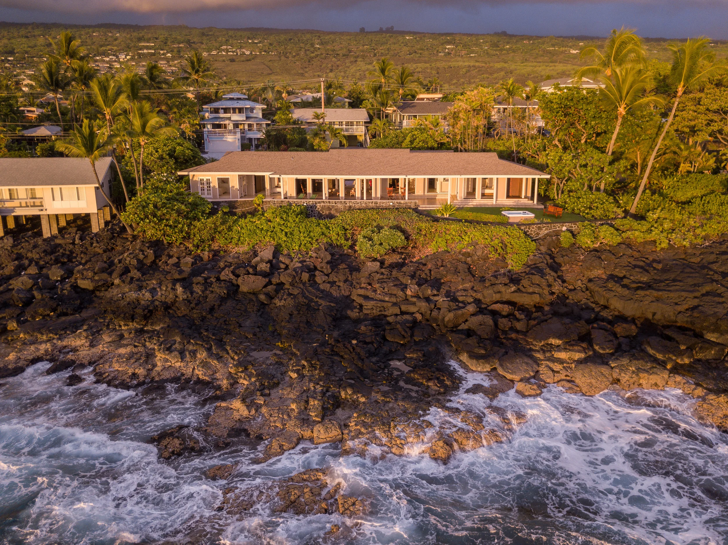 Classic Kona Coast Oceanfront Estate