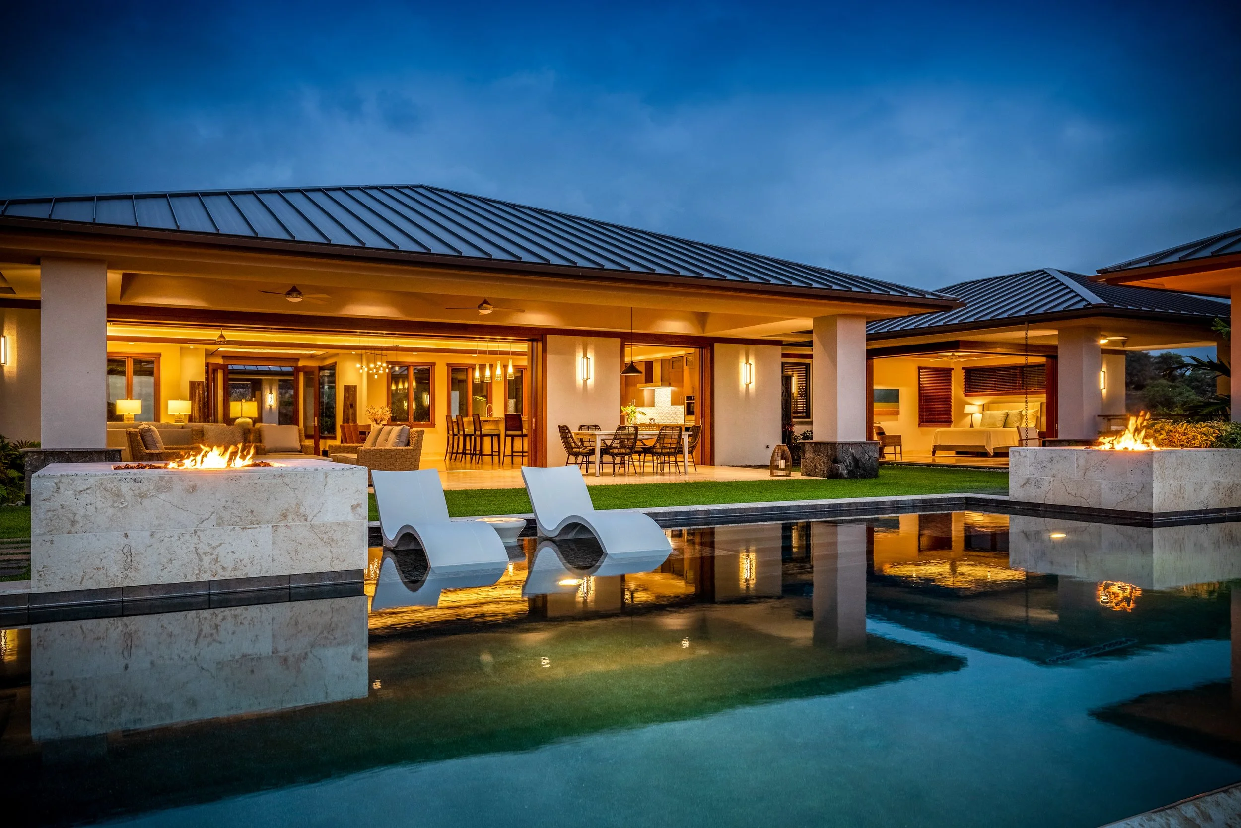 Carrie Nicholson Shares “On the Market: Find Your Hawaii Dream House” in Pasadena Magazine 