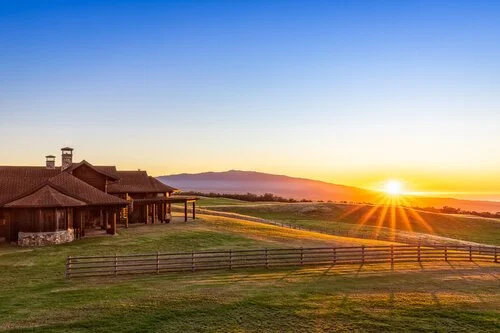 HALE MEHANA, WAIKI'I RANCH