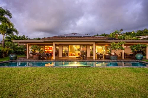 TROPICAL PARADISE: KONA VISTA