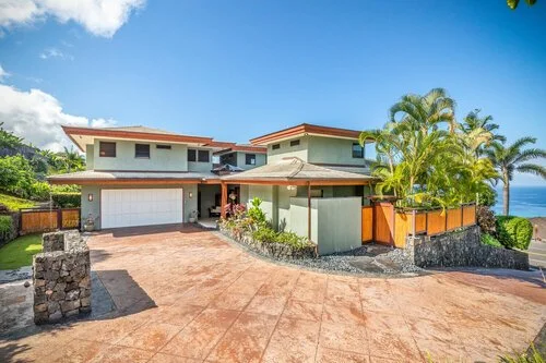 KONA VISTA | 76-4401 LEILANI STREET