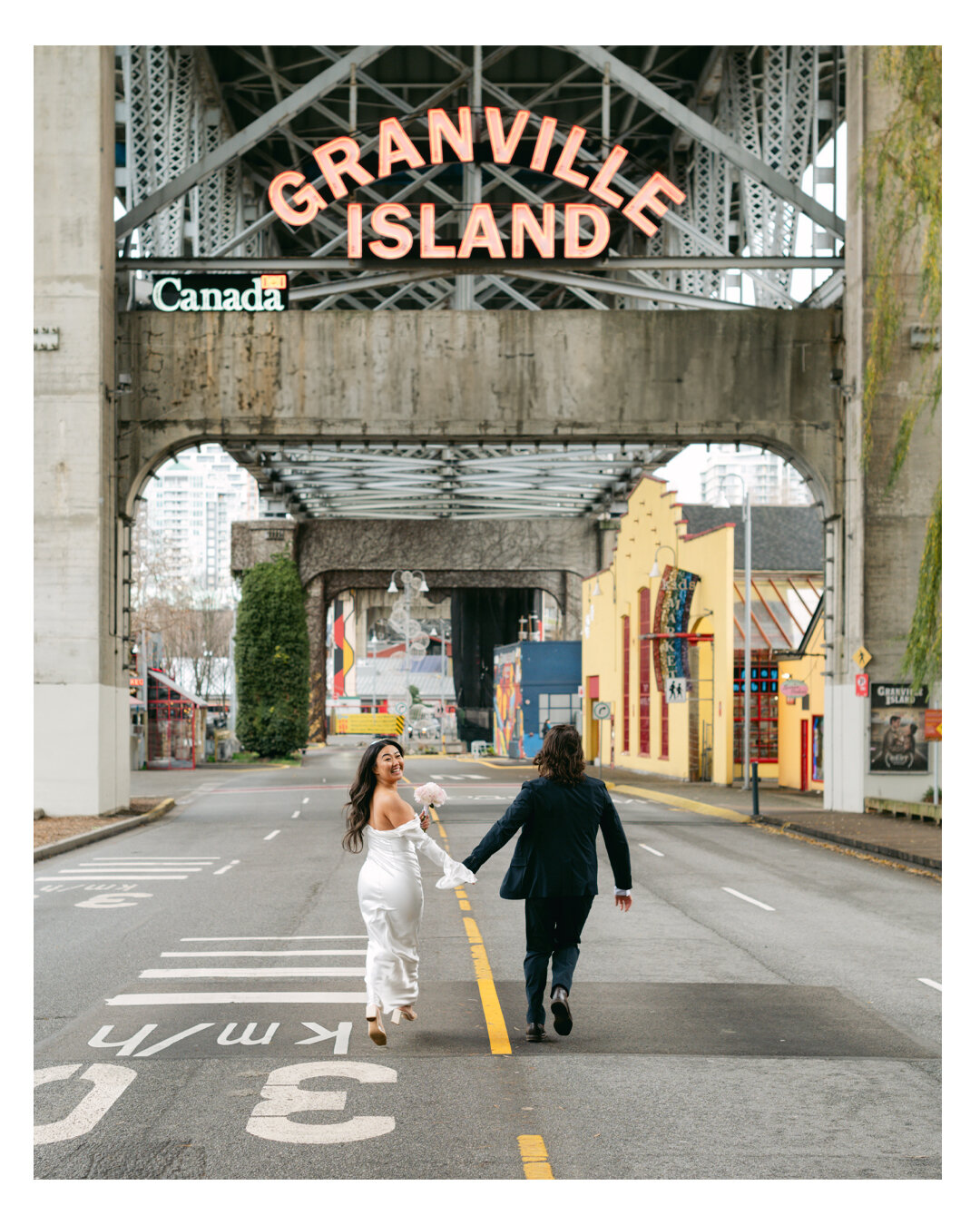 POV - You had Granville Island all to yourself for a January elopement with your favourite people 😘

Tiffany and Jake! Go check your emails! 😍

#yayloveweddingphotography
#vancouverweddingphotographer