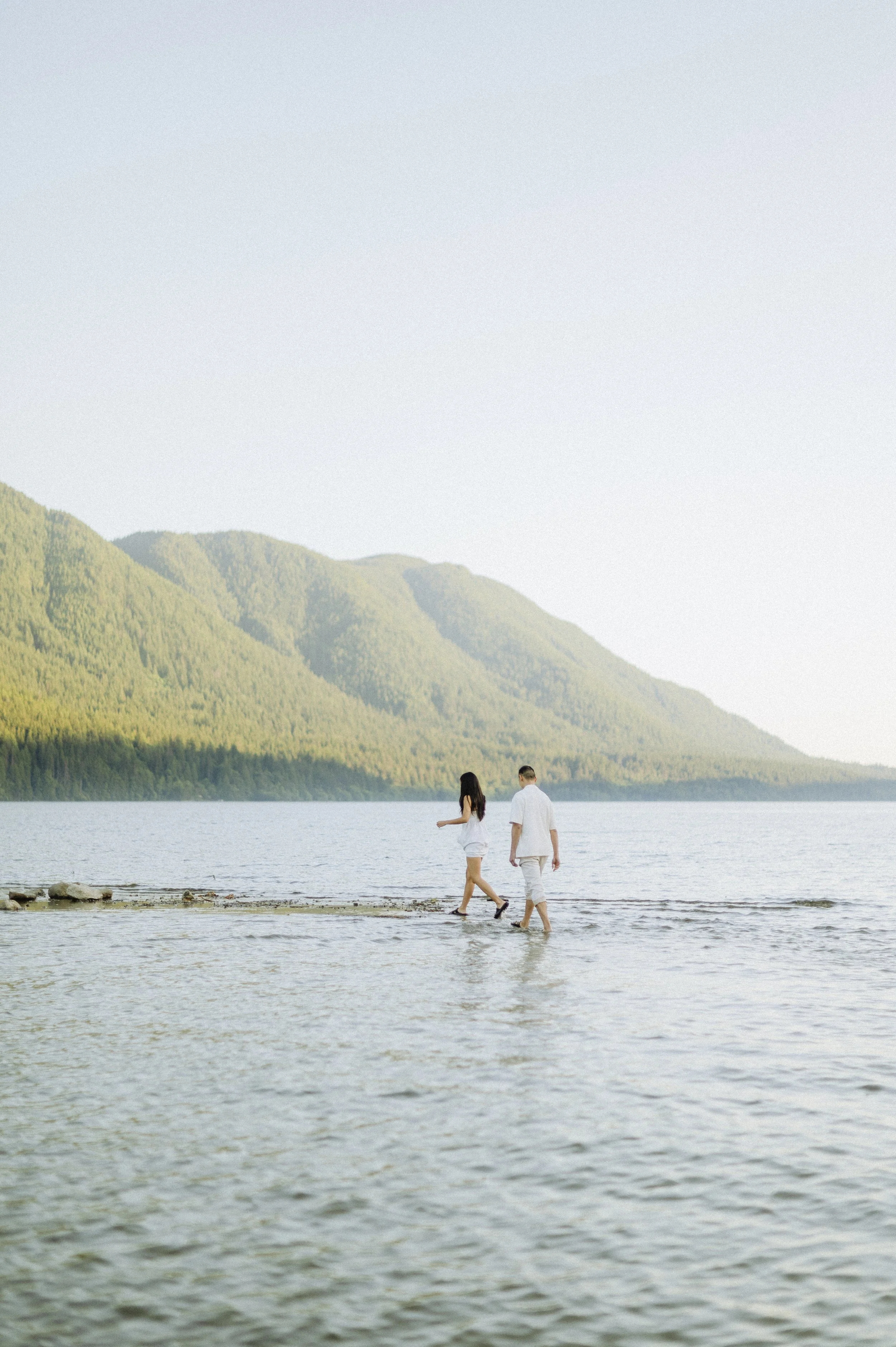 Yaylove_Wedding_Photography_Tiffany_Ming_Engagement_Golden_Ears_Vancouver_2024-197.jpg