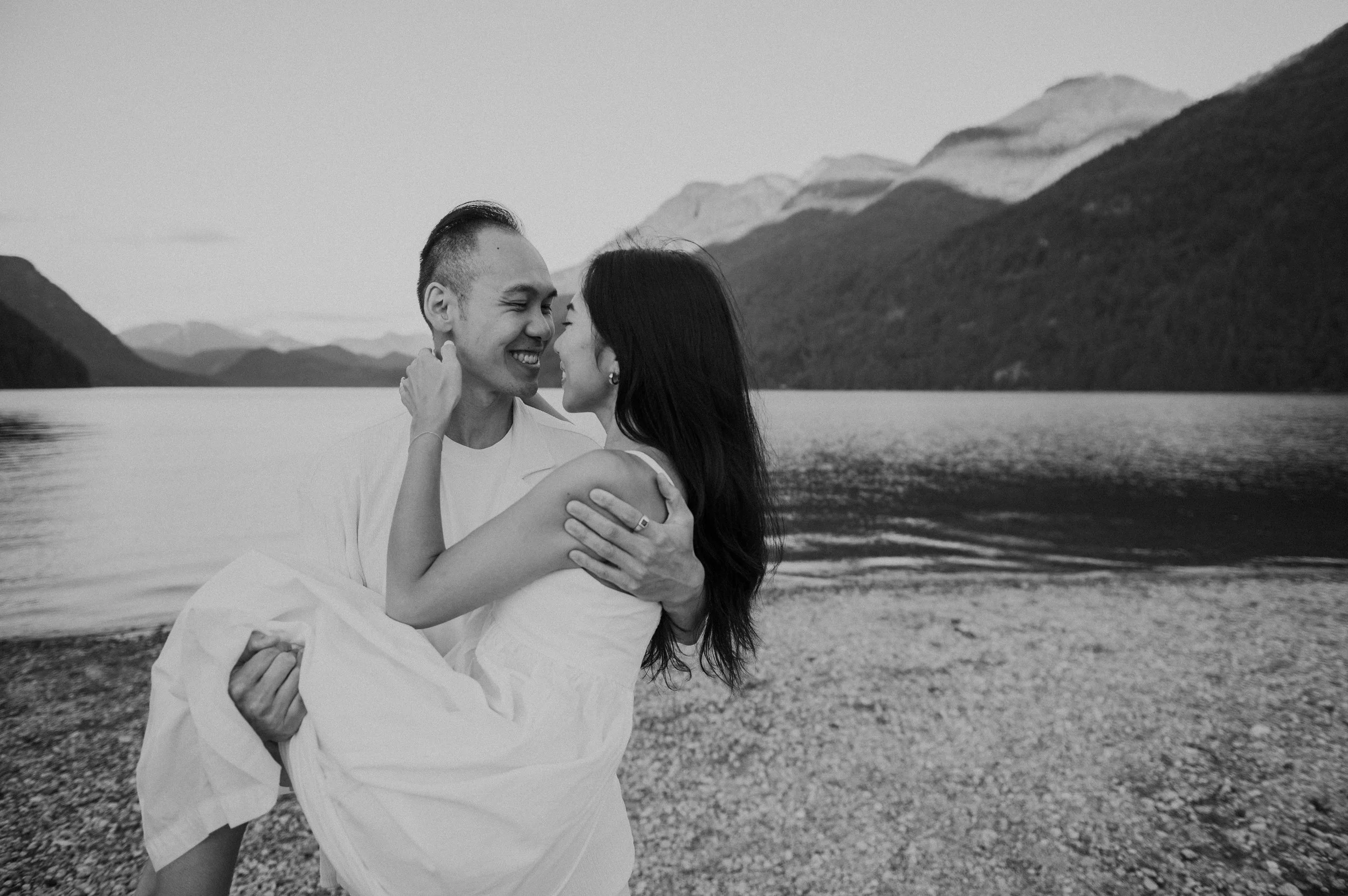 Yaylove_Wedding_Photography_Tiffany_Ming_Engagement_Golden_Ears_Vancouver_2024-304.jpg