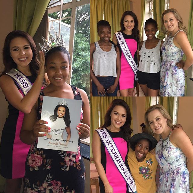 The Uitkoms Girls were so welcoming of Amanda and Mo! Our Founder was able to provide all residents with one of her official cards and they did a mini photo shoot with her crown. The young ladies had many questions about America and Miss Internationa