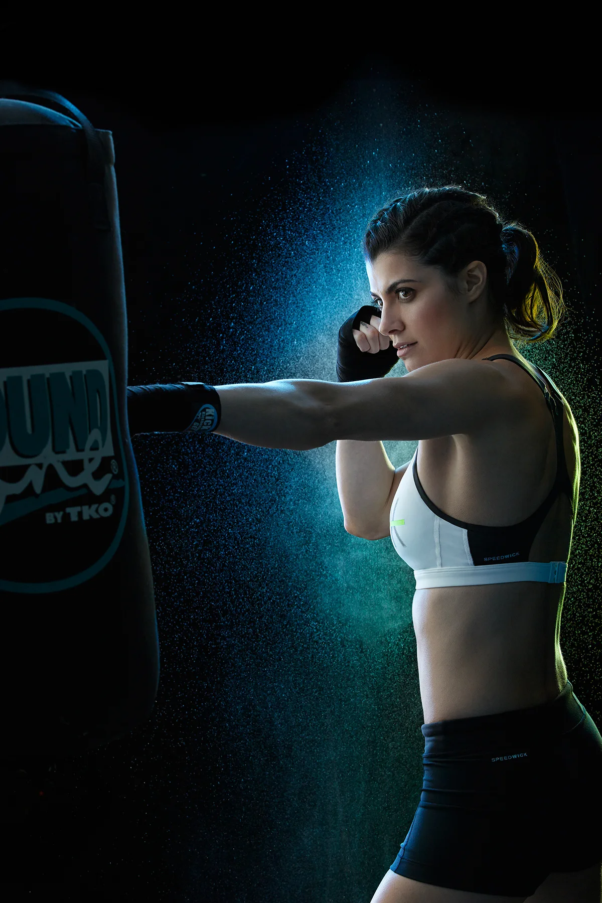 SWEAT-CREATIVE--BOXING--FITNESS-ADVERTISING--PORTRAIT-STEPHANIE-STRAFACE-FITNESS-MIST-©-JONATHAN-R.-BECKERMAN-PHOTOGRAPHY-04.jpg