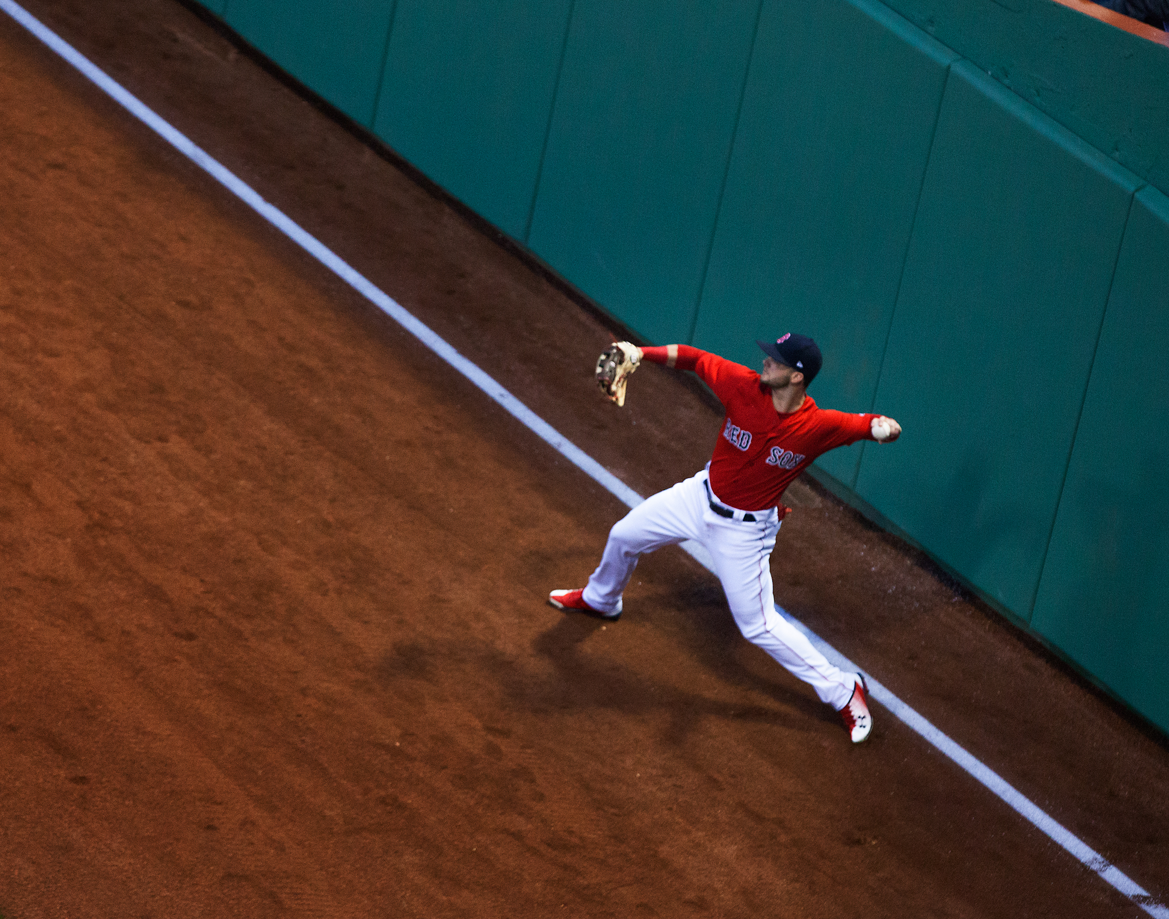 Andrew-Benintendi-Boston-Red-Sox-vs-Baltimore-Orioles-Outfielder-041318_MLB-Baseball-Fenway-Jonathan-Beckerman-Photography-02.jpg