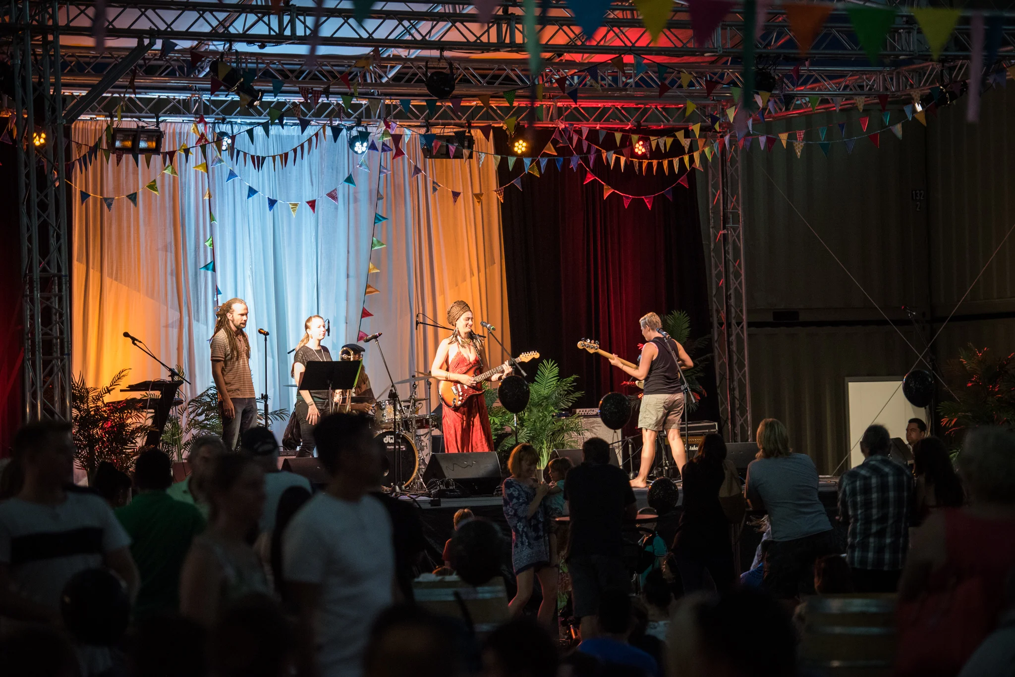 NewBlackStudios_Corporate-event-photography-759726.jpg