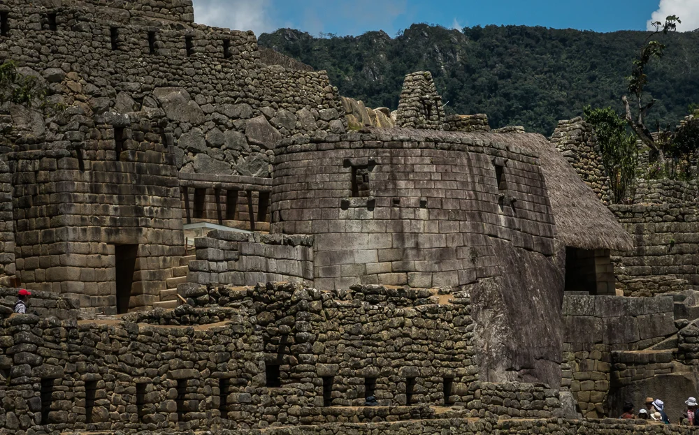 Here, we see the distinction between the construction of the lower wall, and that of the Temple of the Sun just above. 