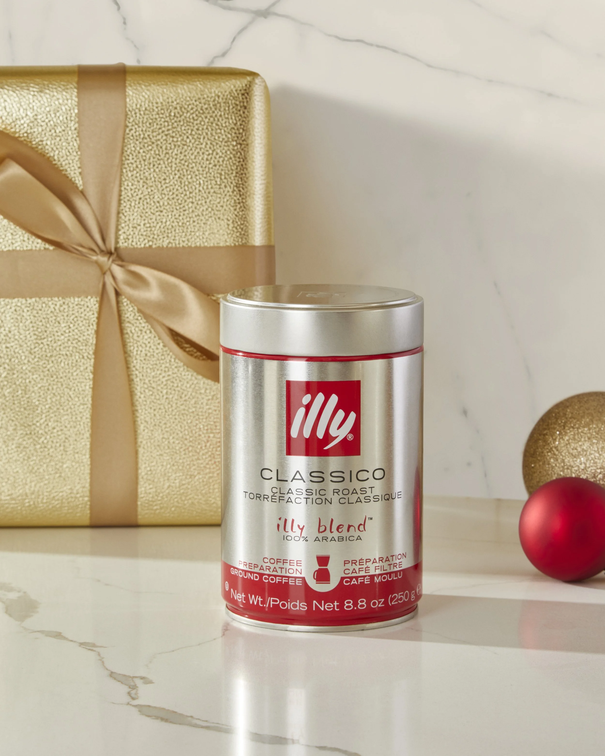 071921_CG_Illy_HolidayGifting_∩┐╝9770_03.jpg