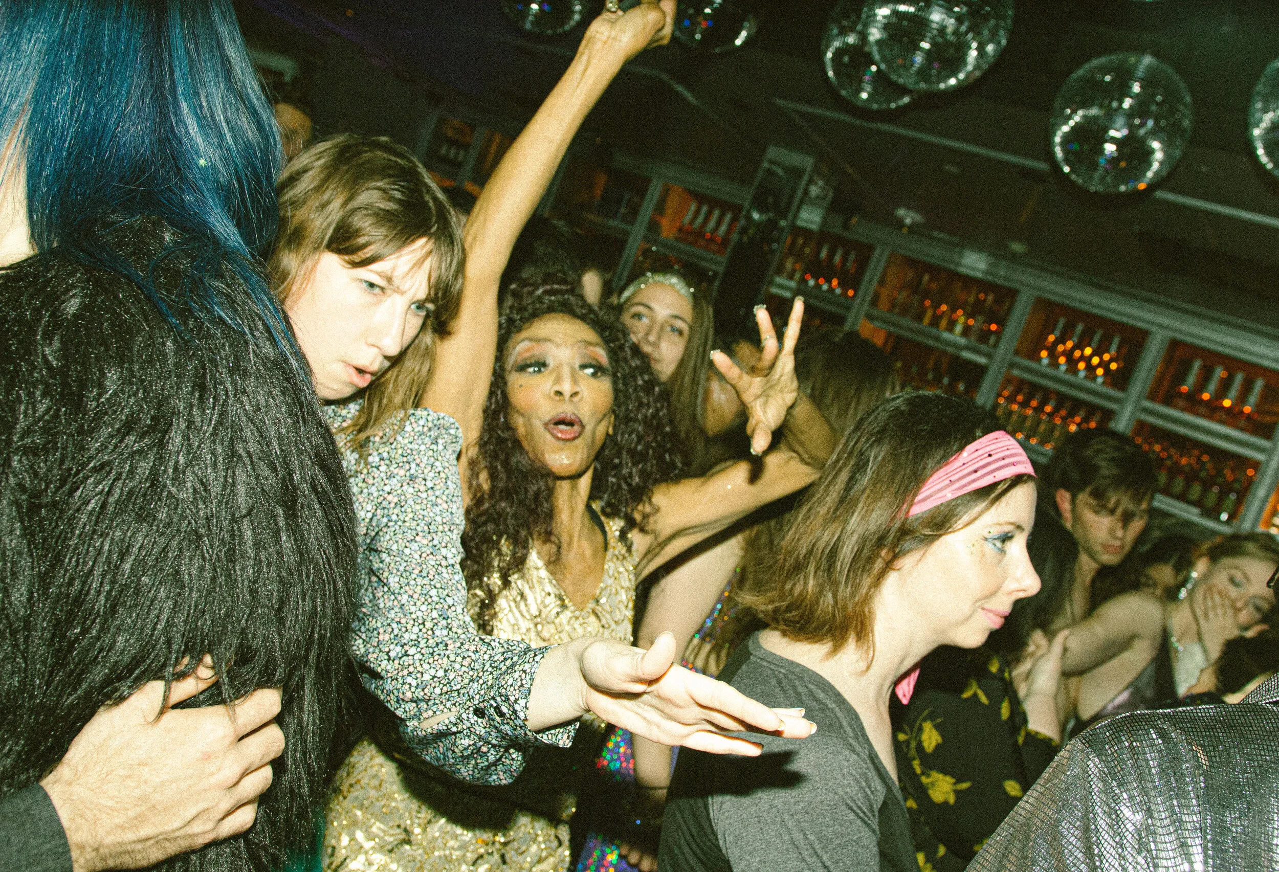 NIGHT-FEVER-362.jpg