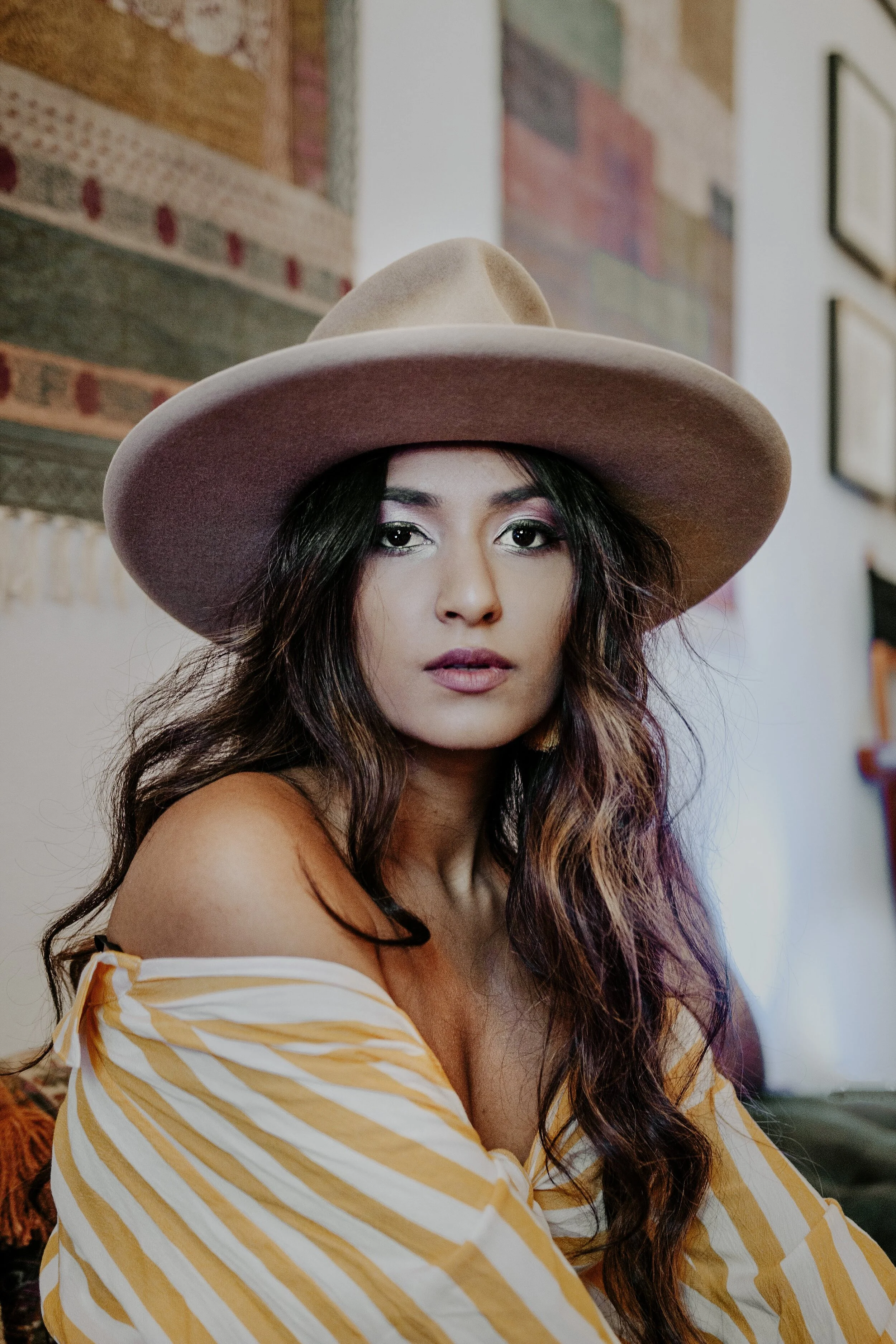 hat-neha3.jpg