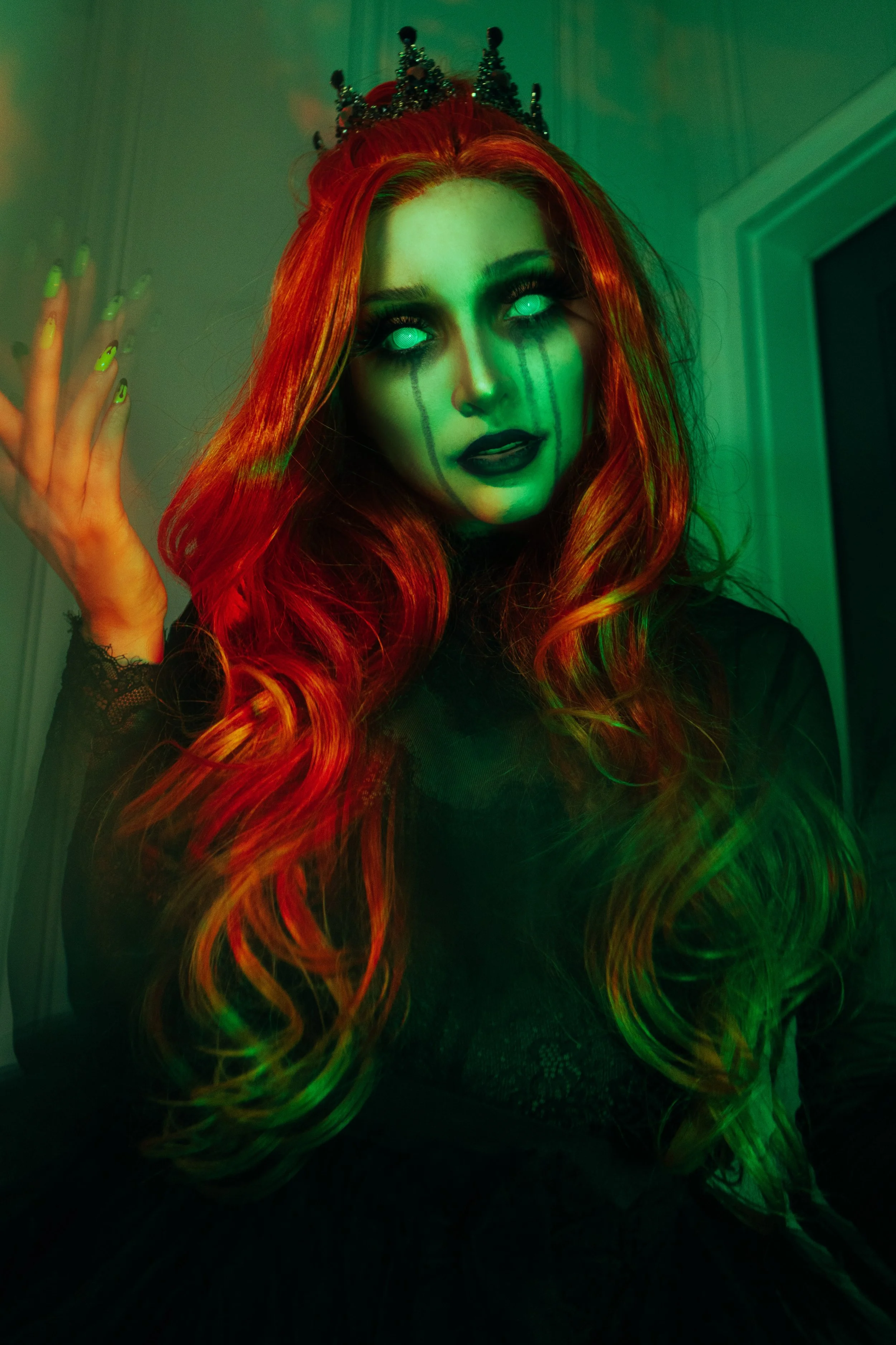 Christina-Spooky-Session-15.jpg