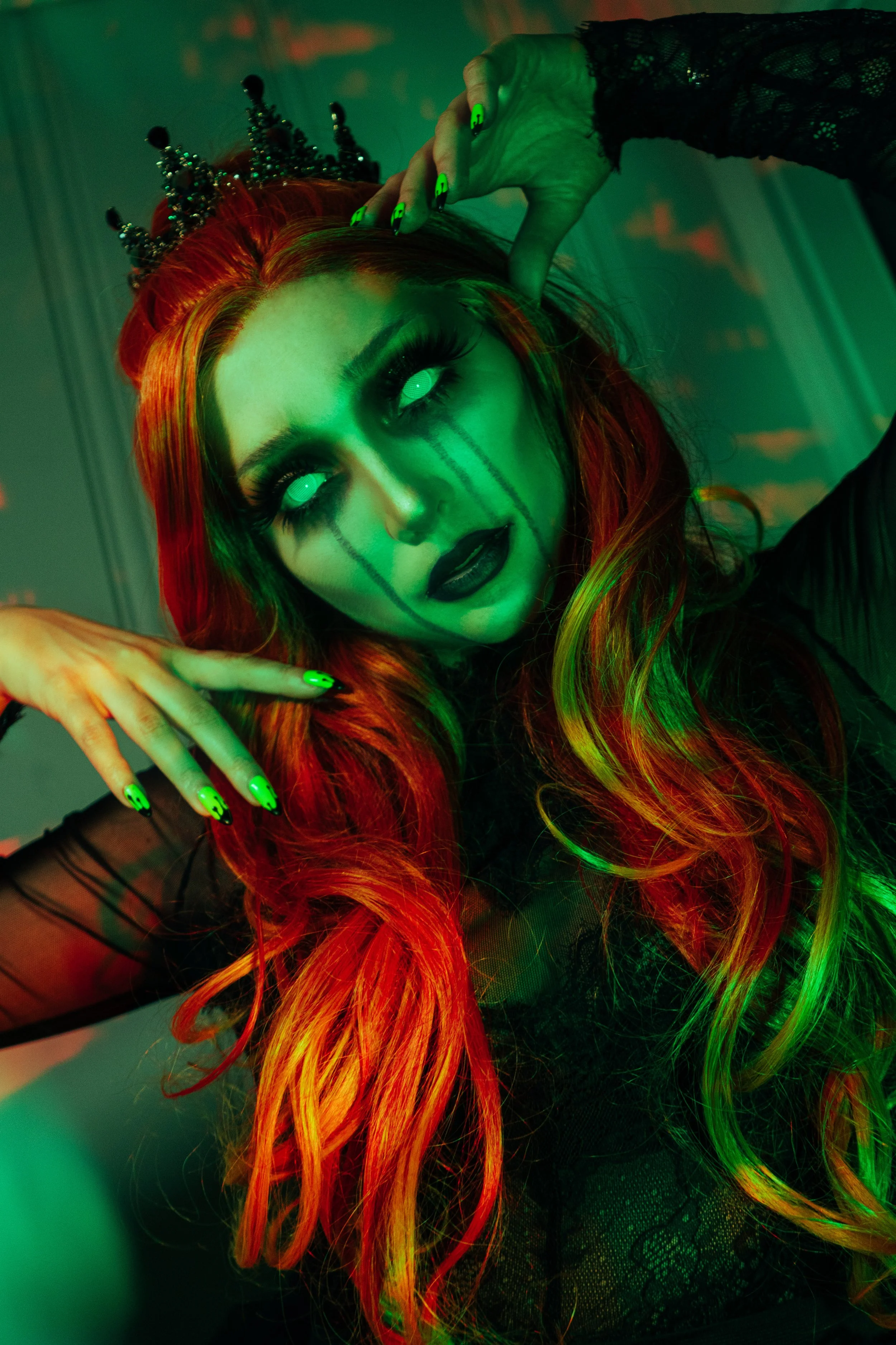 Christina-Spooky-Session-16.jpg