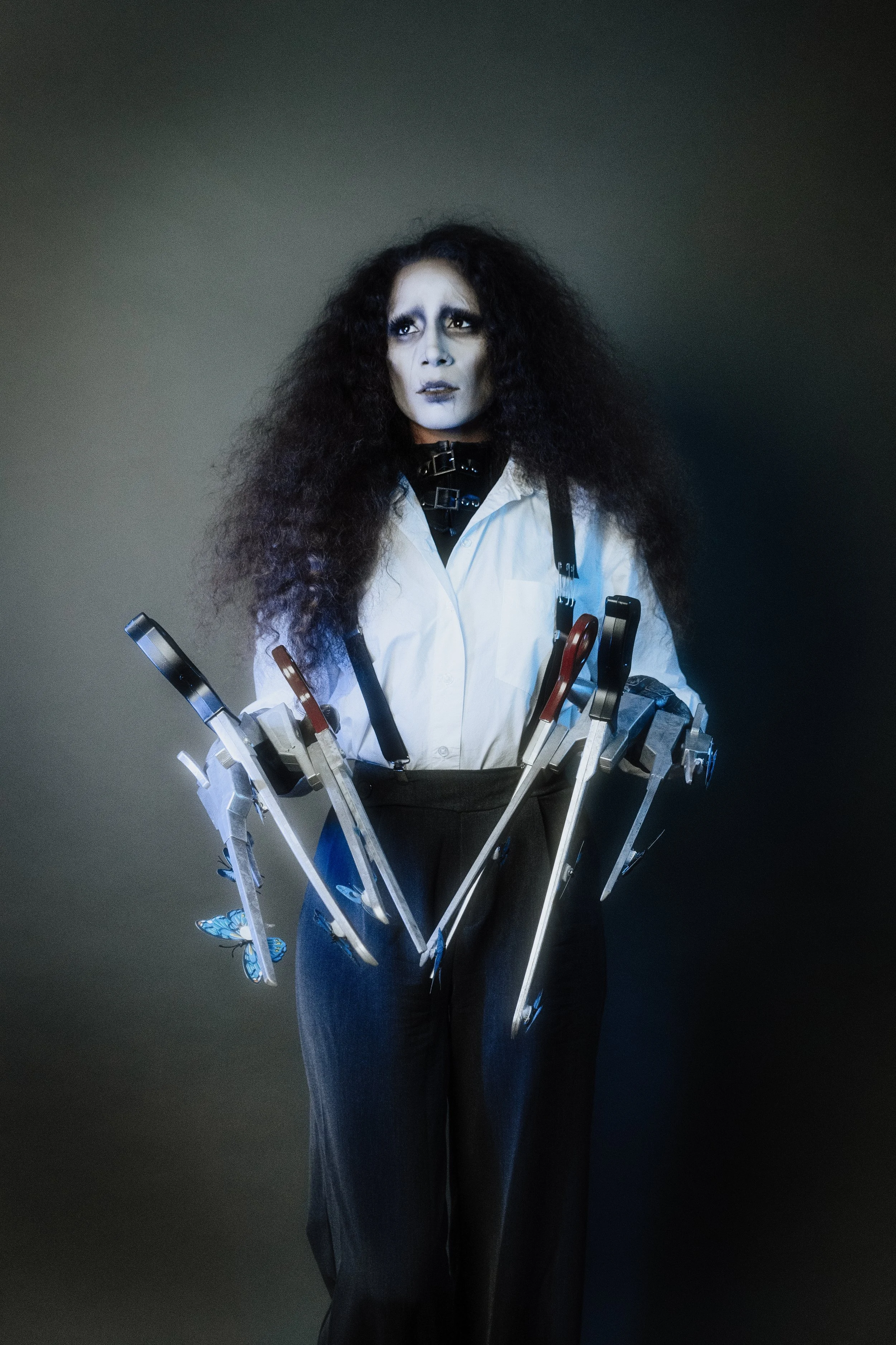 MAK-SCISSORHANDS-5.jpg
