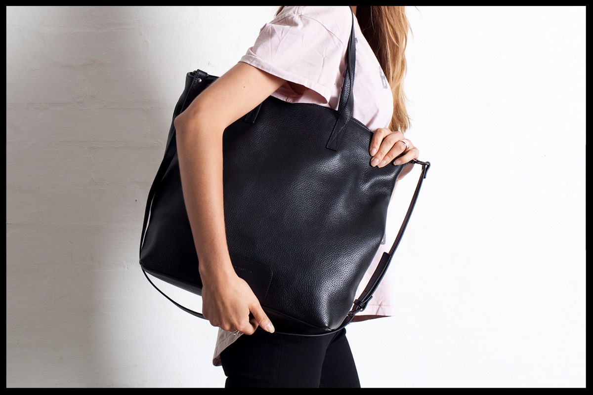 Creatures Of Indigo - Status Anxiety Fire On The Vine Bag Black 3