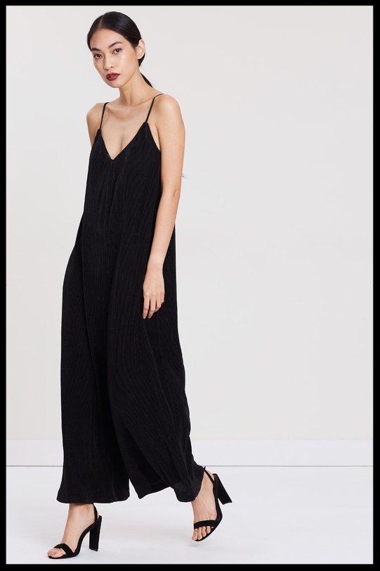 Pawa Jumpsuit Black - Iconic 1..jpg
