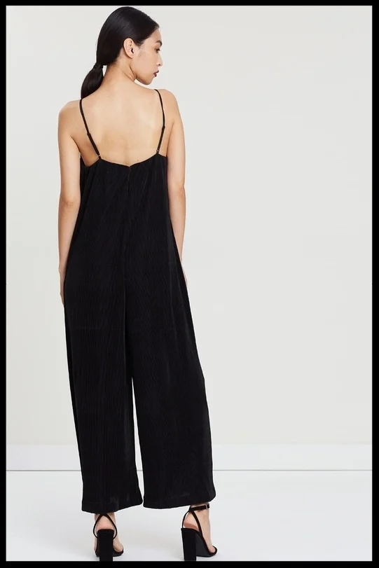 Pawa Jumpsuit Black - Iconic 4..jpg