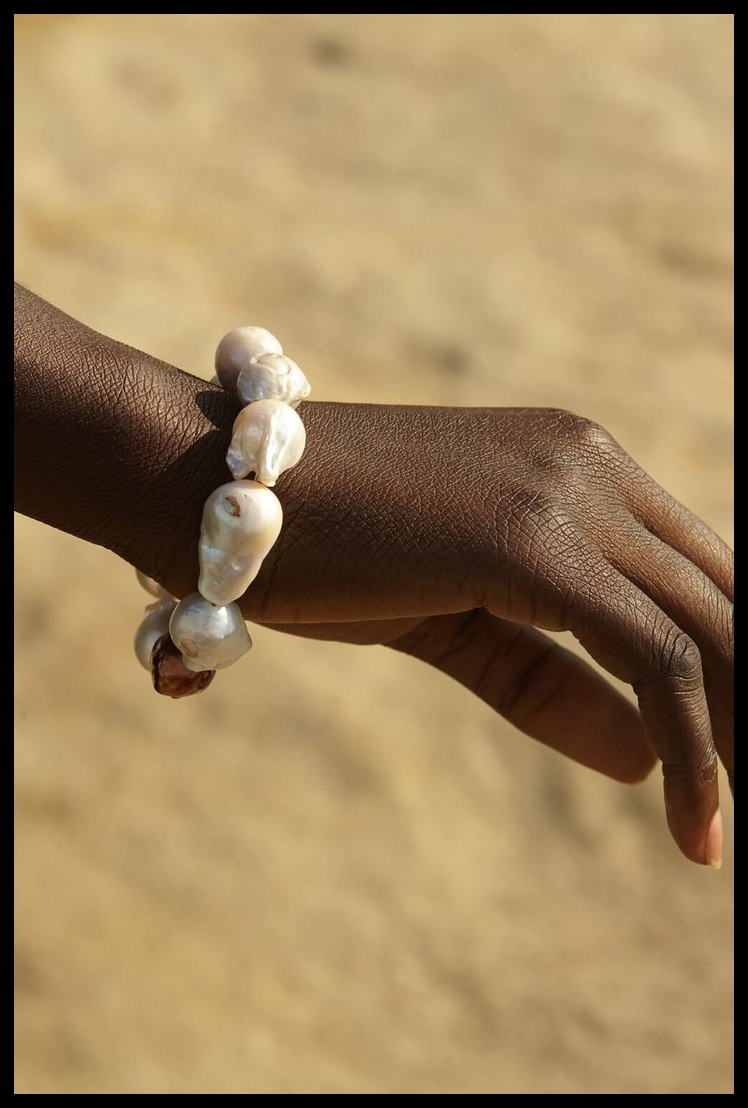 Keshi Strand Pearl Bangle 2...jpg