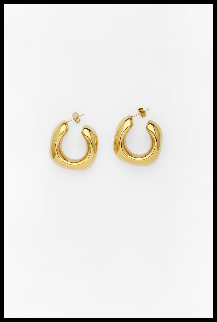 Trending Upwards Earring 1...jpg