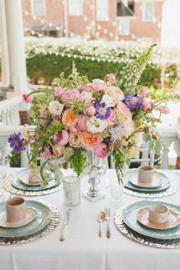 Event Planning: Elle Affairs Floral Design: Southern Posies Photography: Spindle Photography