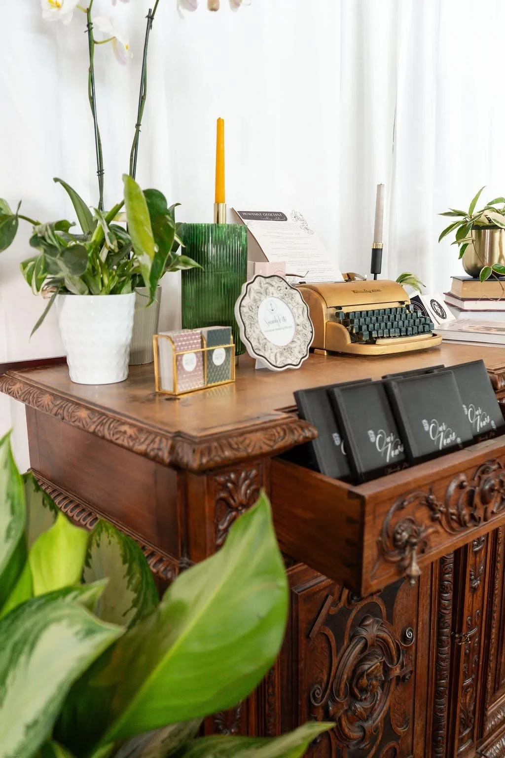 Who Can Legally Officiate Your Wedding in Virginia? What You Need to Know